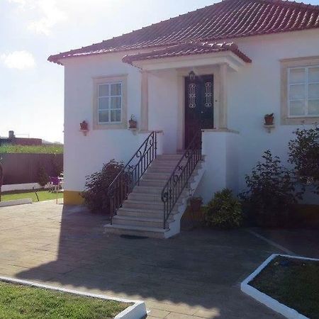 Villa Vivenda Maria De Lourdes à Maiorga Extérieur photo